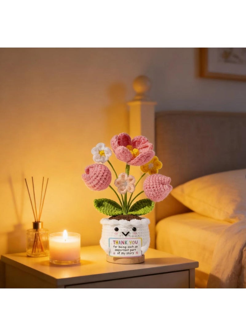 دايتويز طقم أصص زهور كروشيه مصنوع يدويًا - أصيص زهور رائع مع زهور التوليب الوردية وبطاقات شكر، مثالي لعيد الأم وعيد الشكر وهدايا ديكور المنزل. - Image 2